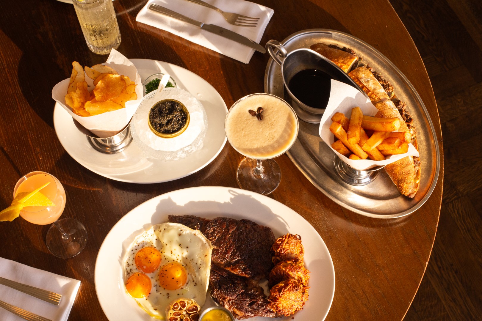 מסעדת The Grill Room TLV: בראנץ' חדש ו-Happy Hour מטריף | jour-magazine.co.il