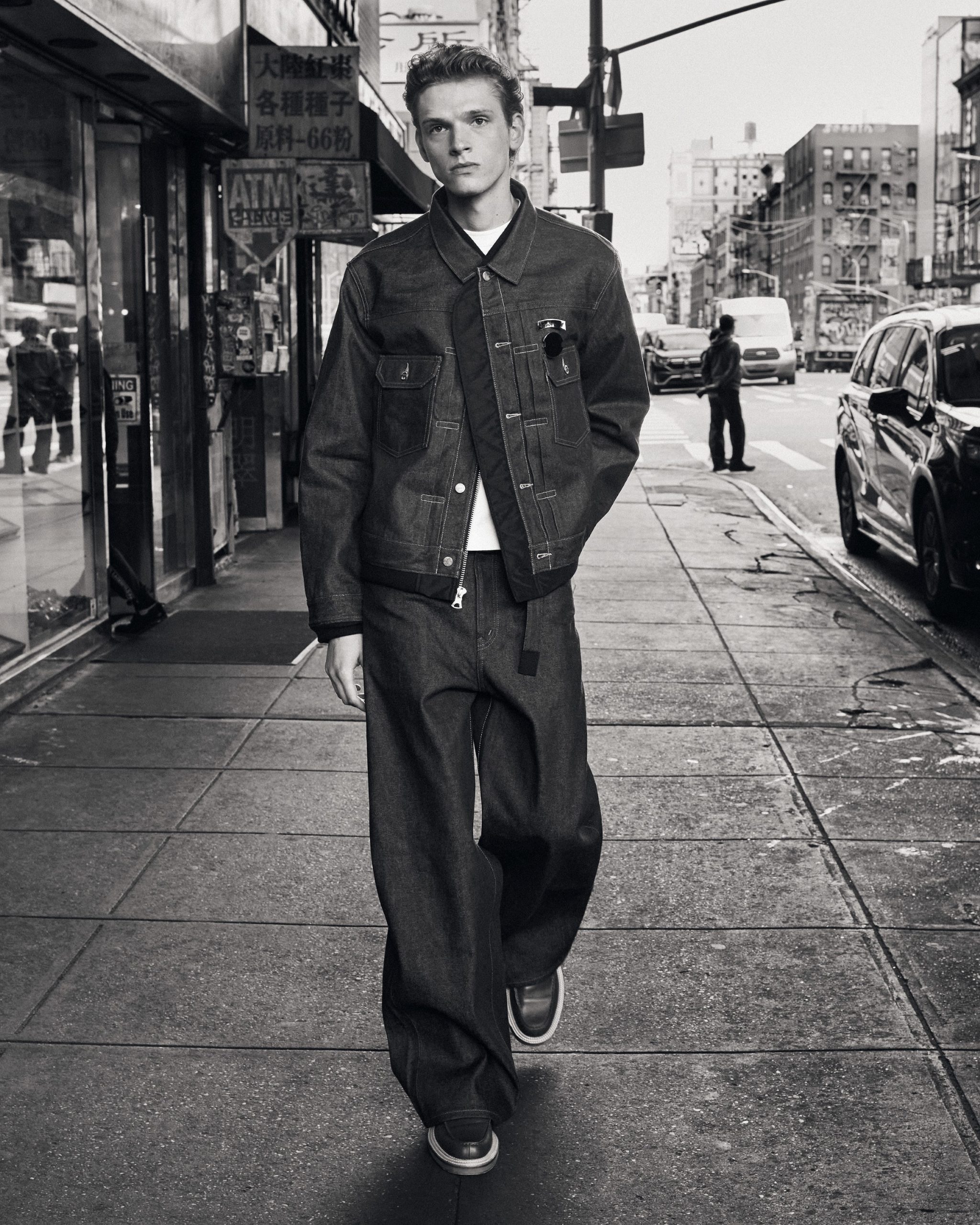 ג’ינס, אבל הפוך: הקולקציה של Levi’s x sacai נוחתת עכשיו ב־Factory 54 | jour-magazine.co.il