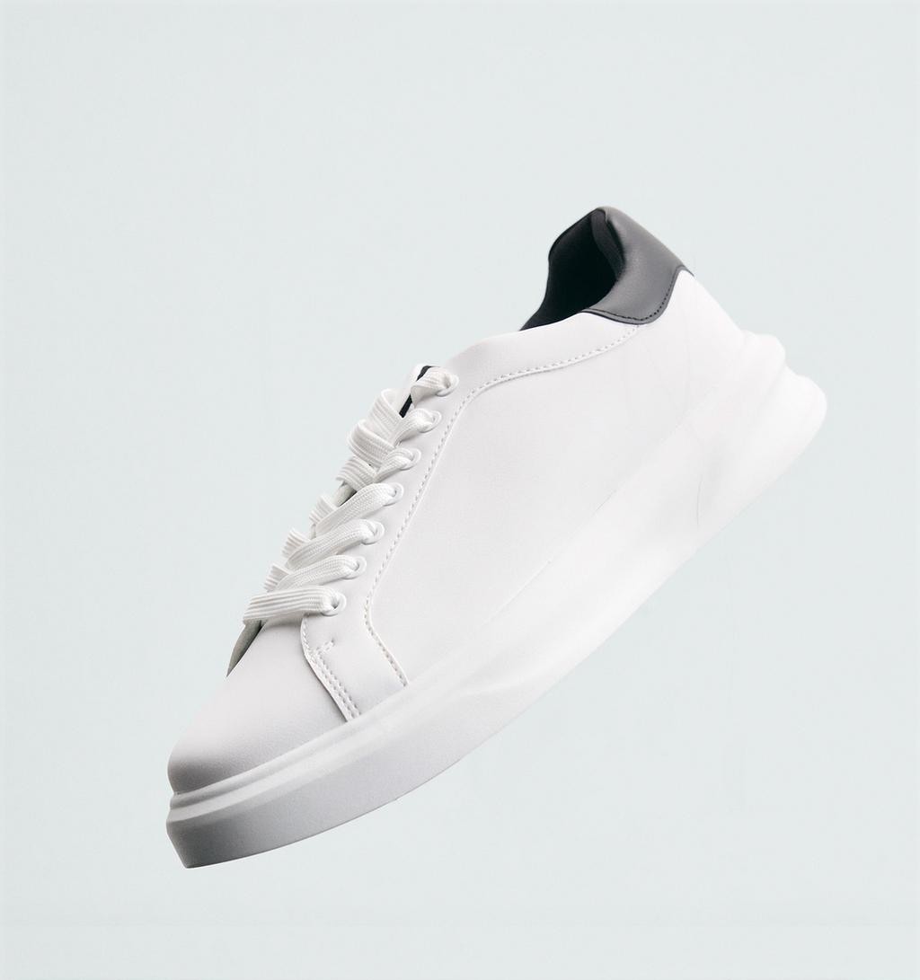 הקז’ואל־שיק: הלוק הקליל שאנחנו רוצים לראות על כל גבר בחג | jour-magazine.co.il