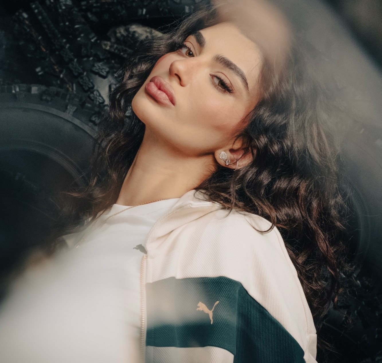 הפעם היא רצה אחרת: פרידה כובשת את הקמפיין של PUMA | jour-magazine.co.il