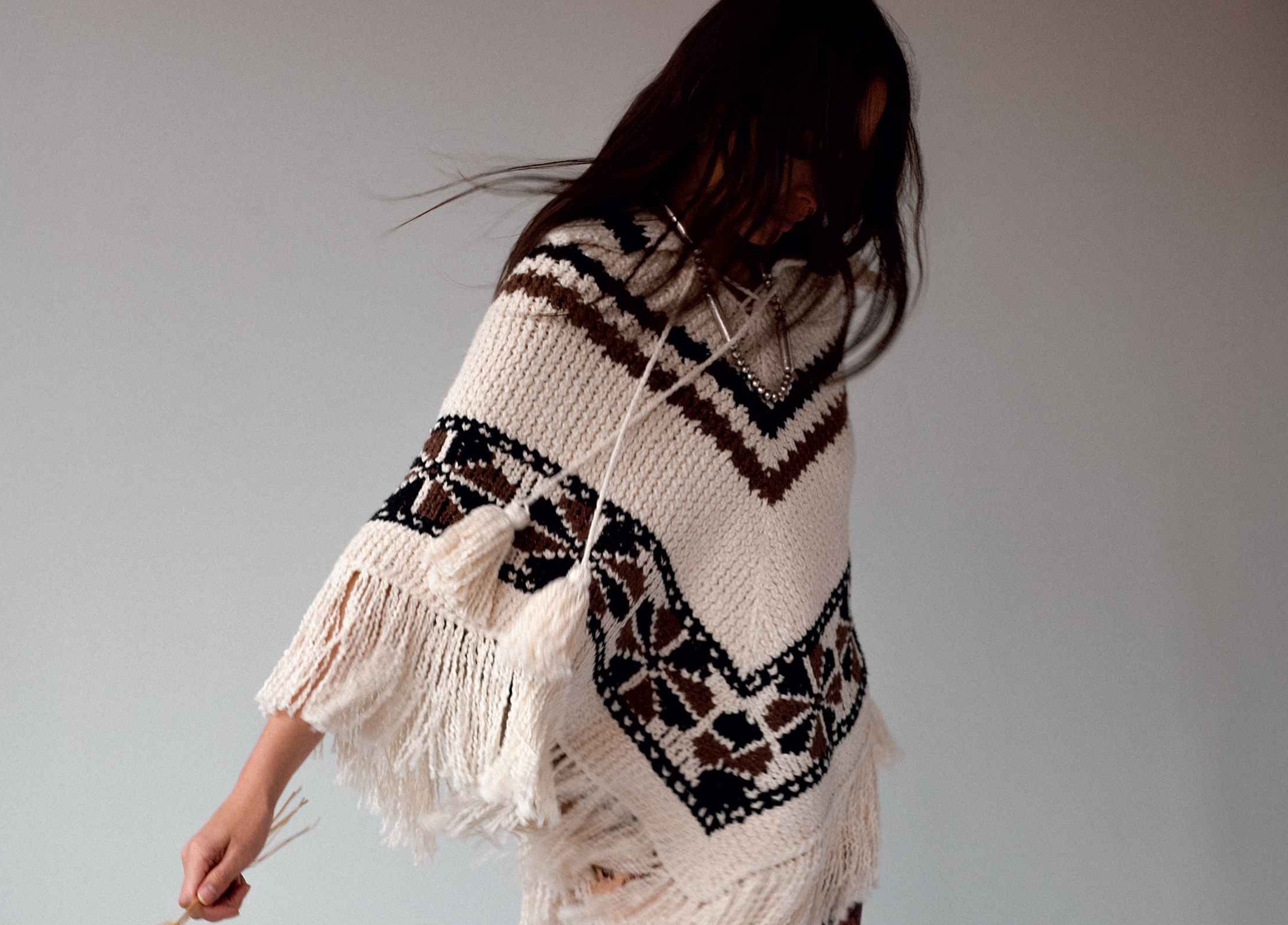 אופק של קטיפה — מצאנו, התעלפנו: הקולקציה שמכניסה חום ואופי לארון | jour-magazine.co.il