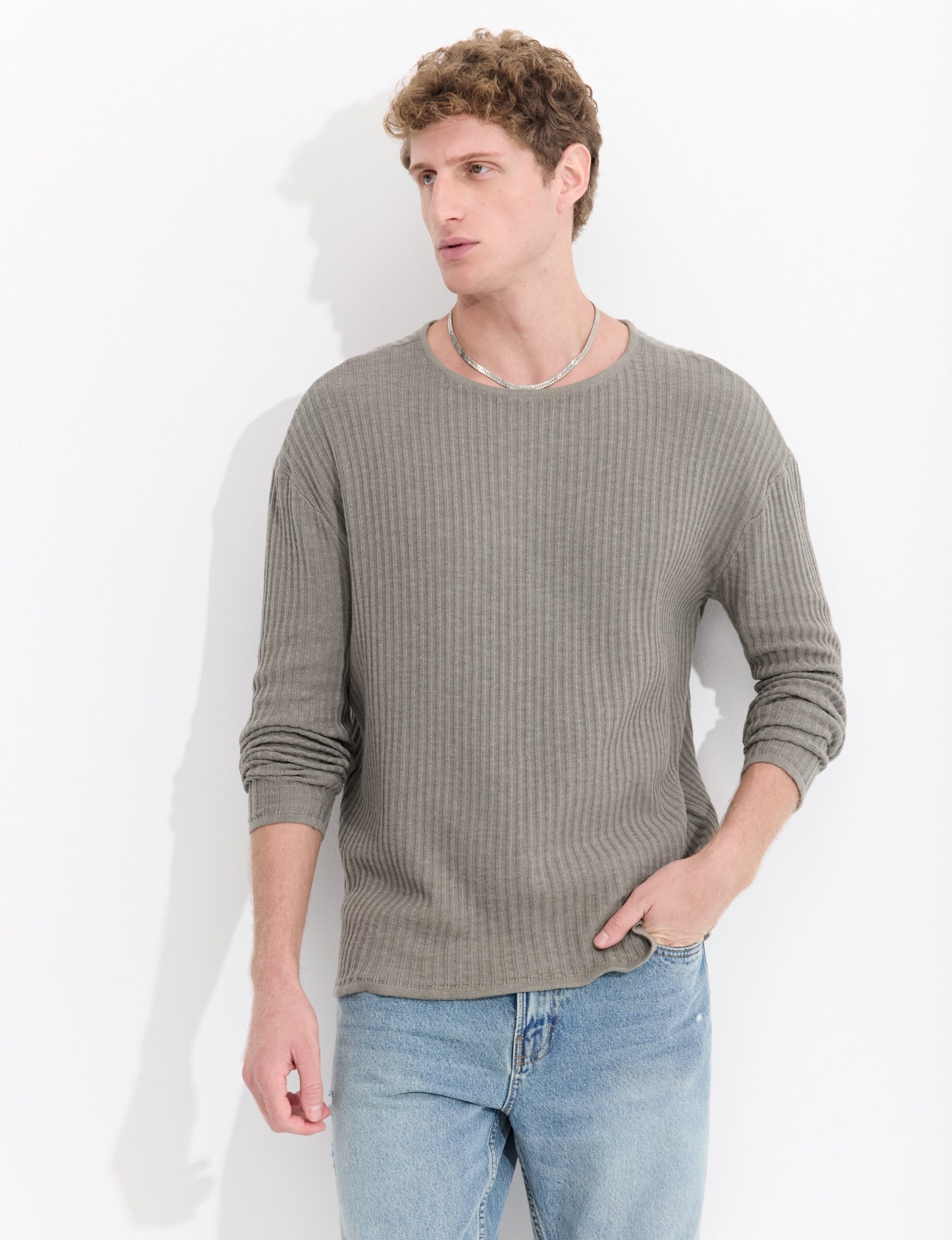 CASTRO – אונליין