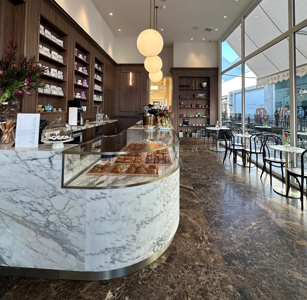 FACTORY 54 CAFE נחת בגלילות: קפה - מאפים ודיטיילים ברמת לוק | jour-magazine.co.il