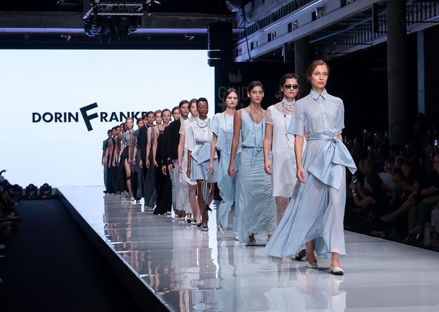 פועלת אופנה: דורין פרנקפורט מקבלת סוף־סוף תערוכה שמגיעה לה | jour-magazine.co.il