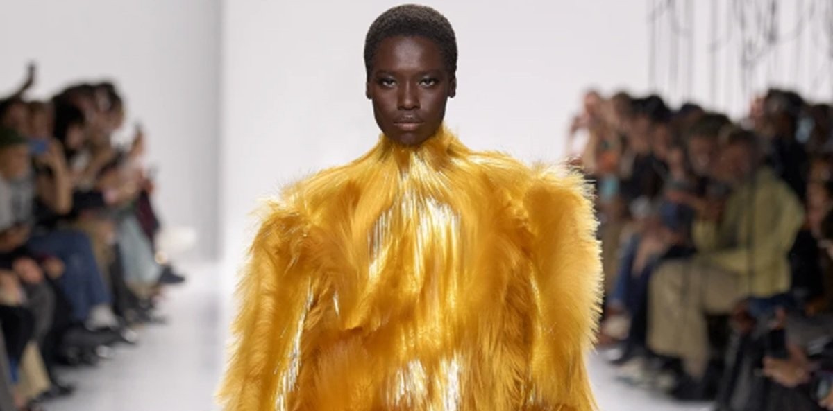 אאוט או דאוט? צבעים מה נכנס ומה יוצא מהארון שלנו ב-2026 | jour-magazine.co.il