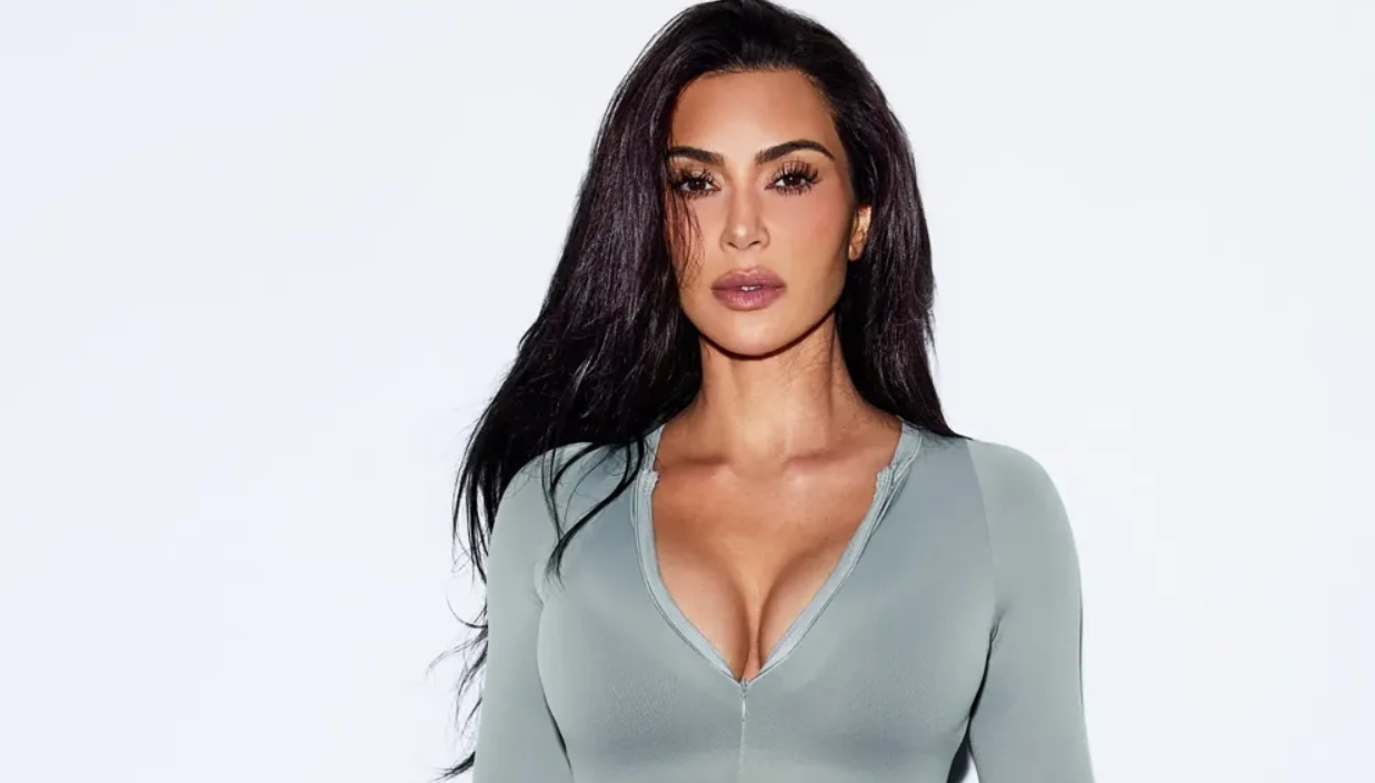 KIM מרימה לנו את הדופק: הדרופ שכולנו חיכינו לו | jour-magazine.co.il